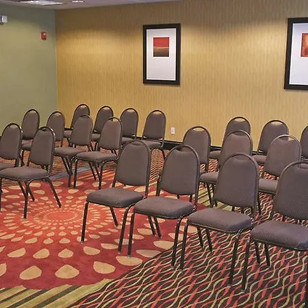 Holiday Inn Express St. Louis Arpt - Maryland Hgts, An Ihg Hotel 
