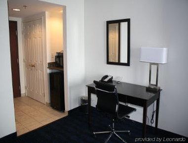 Express St. Louis Arpt - Maryland Hgts, An Ihg Hotel